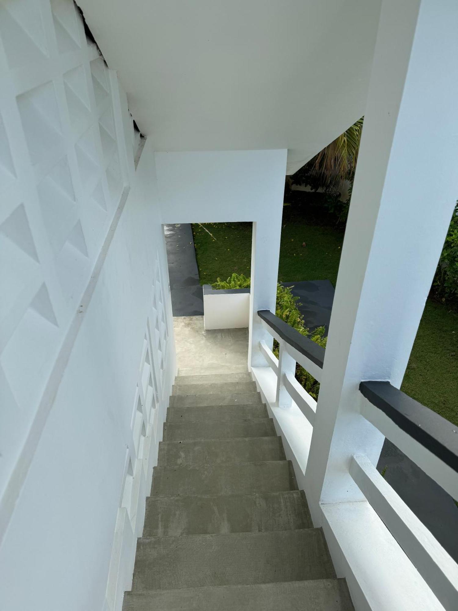 Catalina, Cabrera Oceanview Multi 2 Bd 2 Bath Condo Units With Balcony And Pool Екстериор снимка