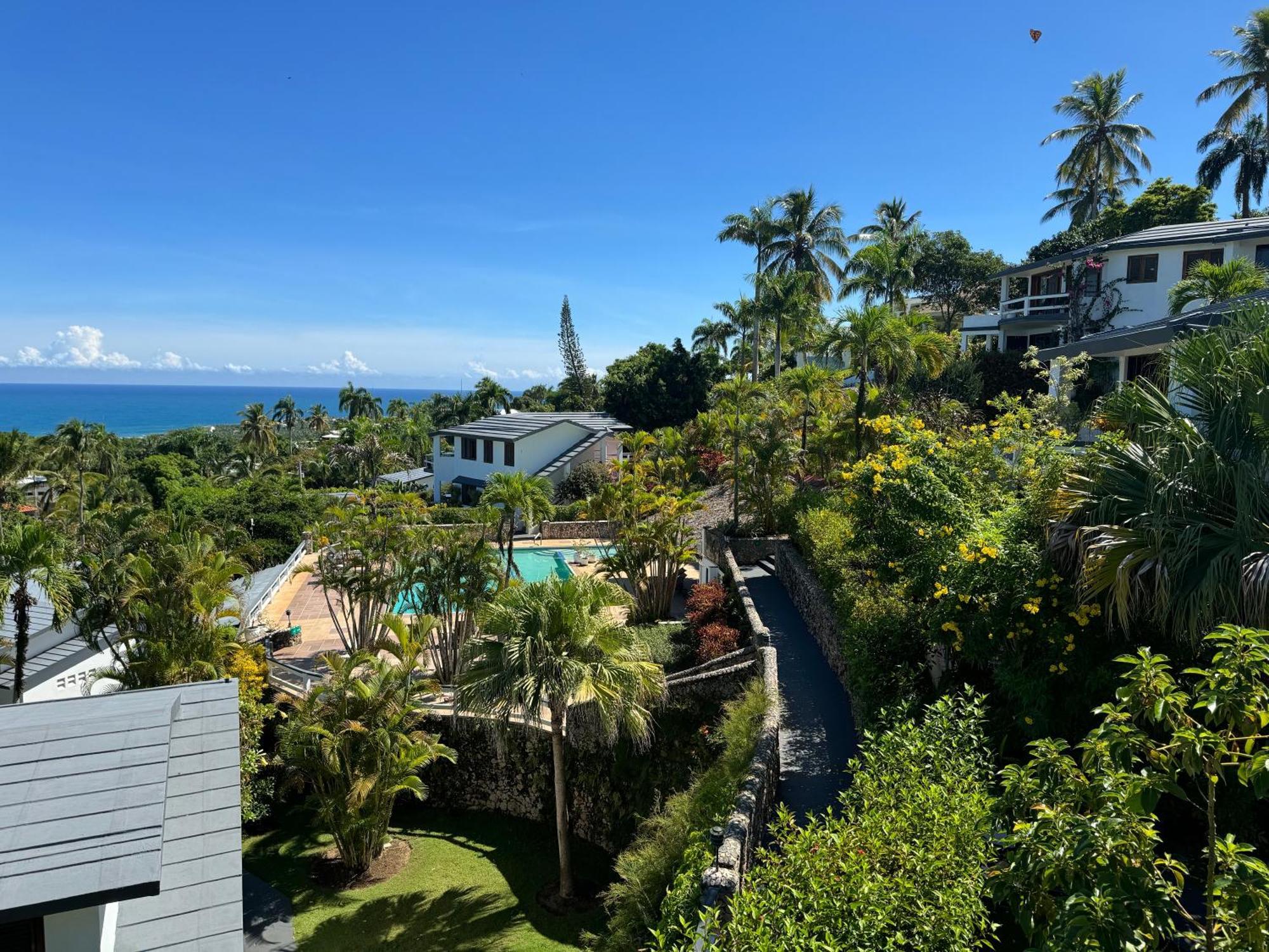 Catalina, Cabrera Oceanview Multi 2 Bd 2 Bath Condo Units With Balcony And Pool Екстериор снимка