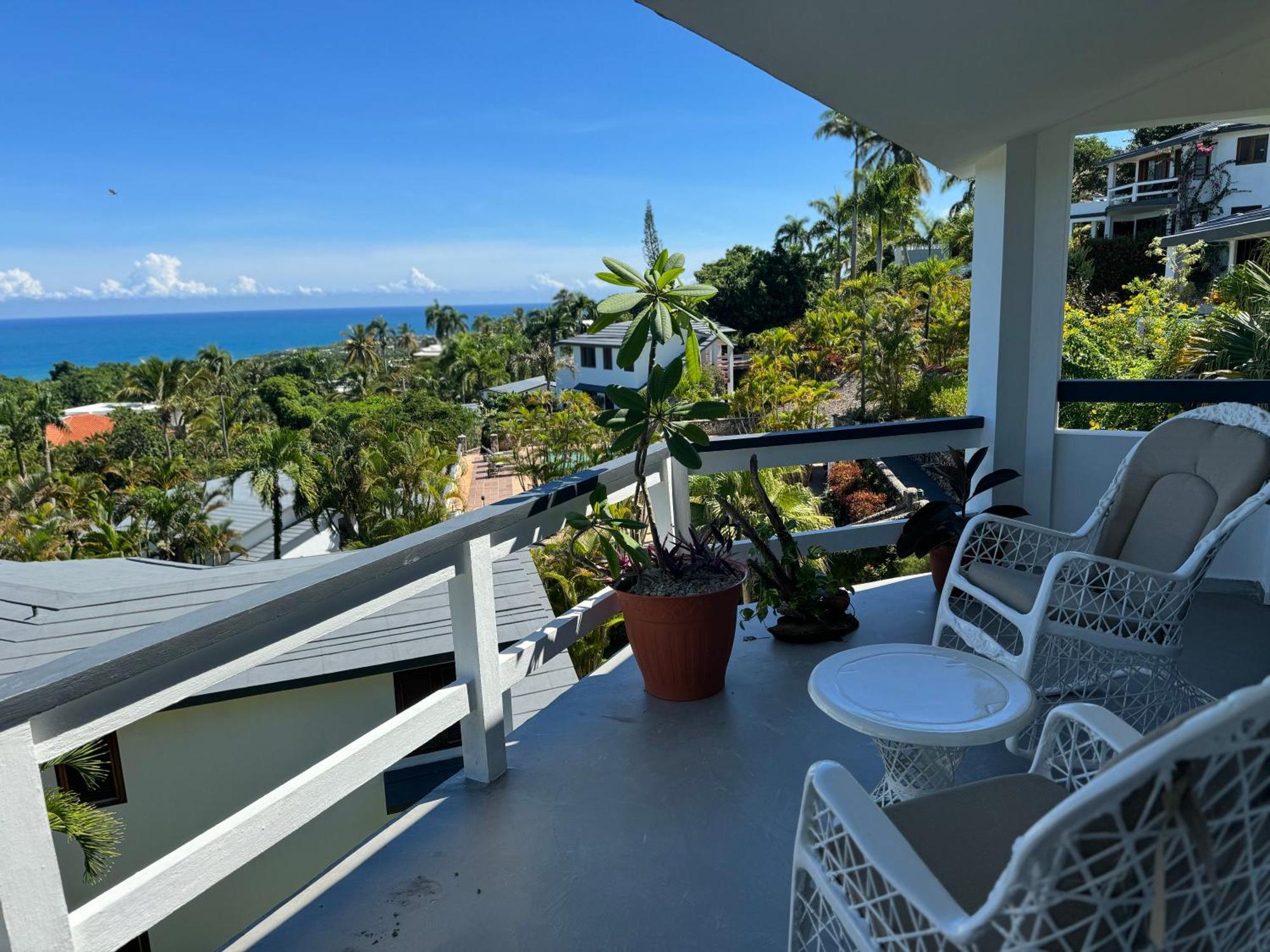Catalina, Cabrera Oceanview Multi 2 Bd 2 Bath Condo Units With Balcony And Pool Екстериор снимка