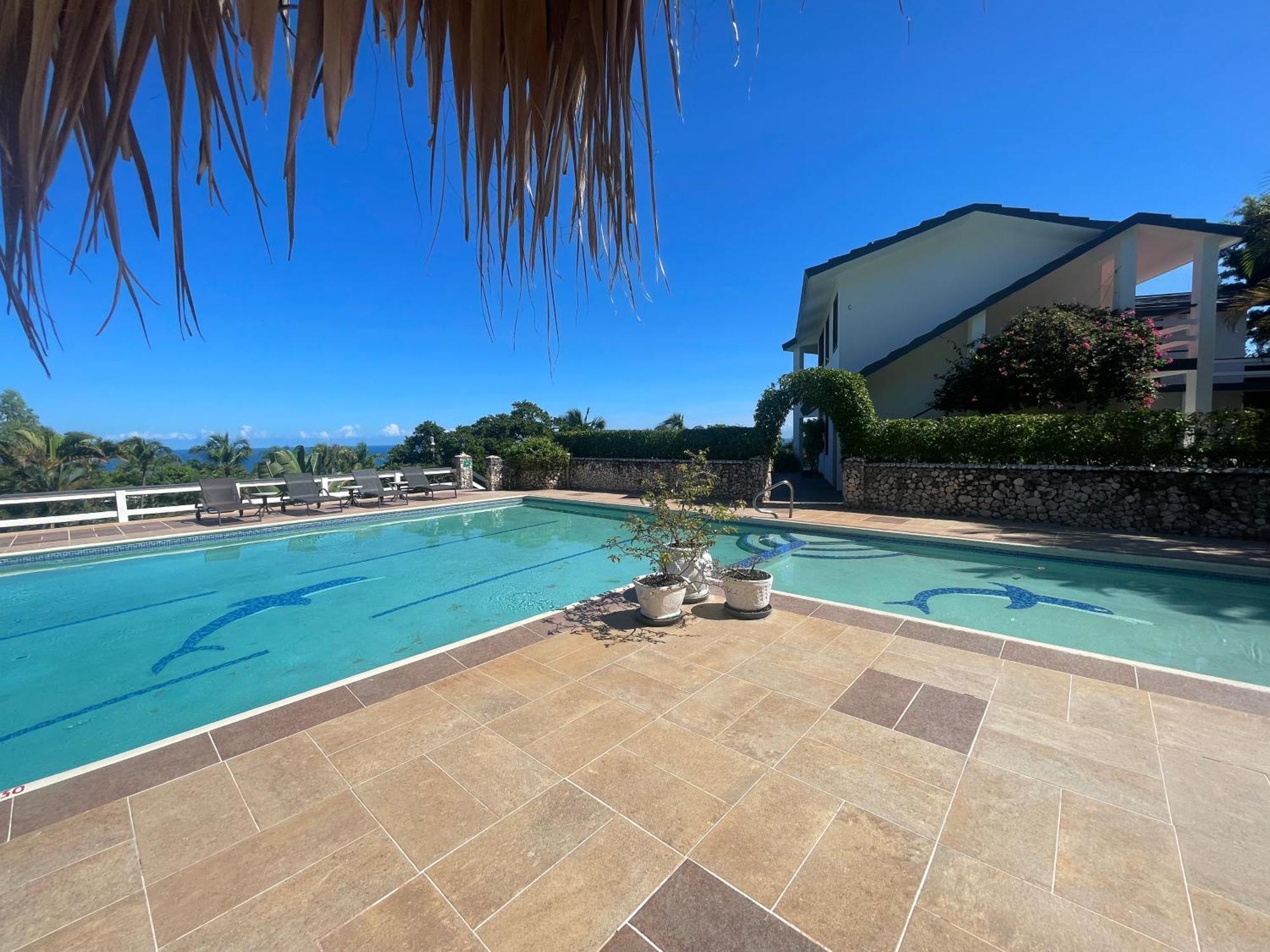 Catalina, Cabrera Oceanview Multi 2 Bd 2 Bath Condo Units With Balcony And Pool Екстериор снимка
