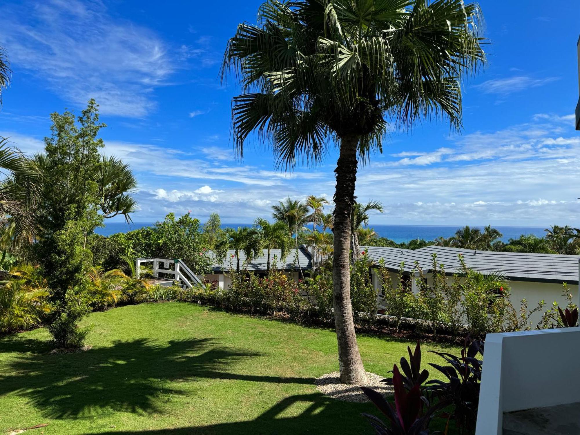 Catalina, Cabrera Oceanview Multi 2 Bd 2 Bath Condo Units With Balcony And Pool Екстериор снимка